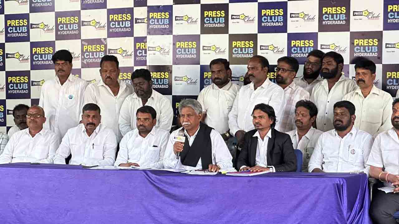 Manda krishna Madiga | కర్ల రాజేశ్‌ కేసును నీరుగార్చే ప్రయత్నం జరుగుతోంది : మందకృష్ణ మాదిగ