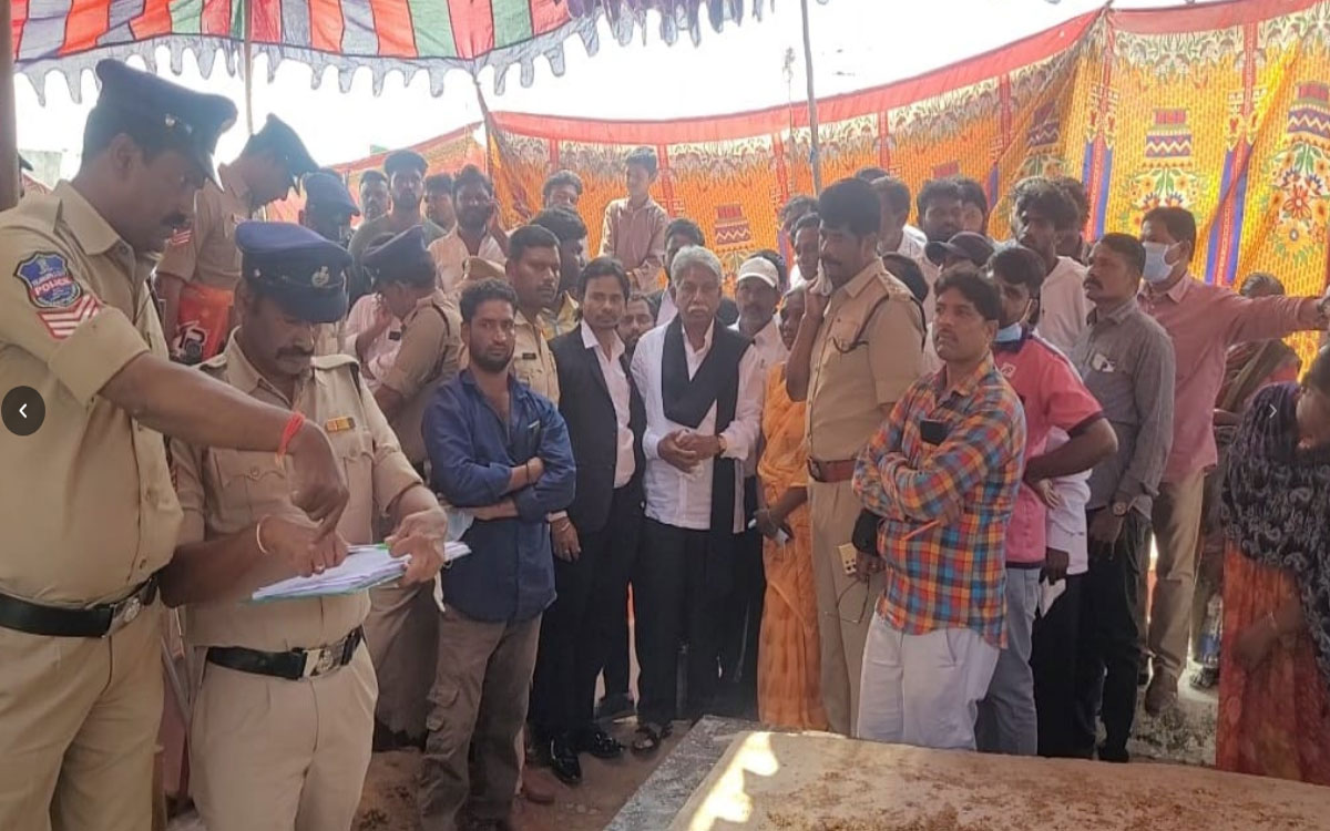 క‌ర్ల‌ రాజేశ్‌ మృతదేహానికి రీ పోస్టుమార్టం