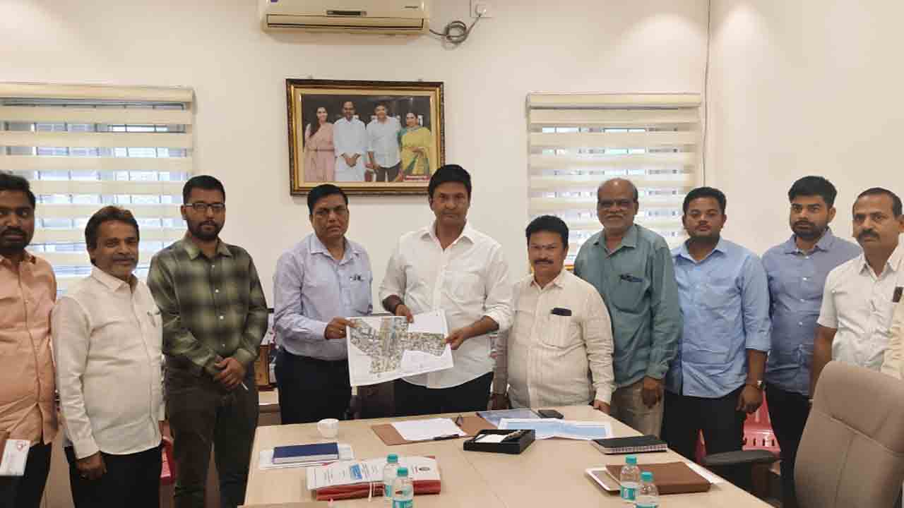 మచ్చబొల్లారం ఆర్‌యూబీ నిర్మాణ పనులు త్వరగా పూర్తి చేయాలి : ఎమ్మెల్యే రాజశేఖర్‌రెడ్డి