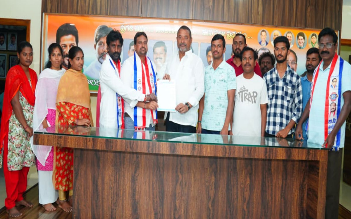 ‘మిర్యాల‌గూడ‌ మున్సిపల్ చైర్మన్ పీఠం బీసీ మహిళకు కేటాయించాలి’