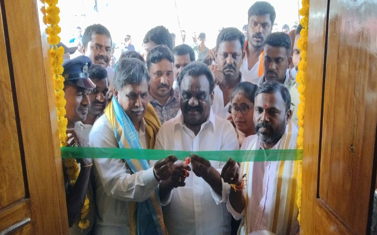 ‘గ్రామాల అభివృద్ధి సర్పంచులతోనే సాధ్యం’