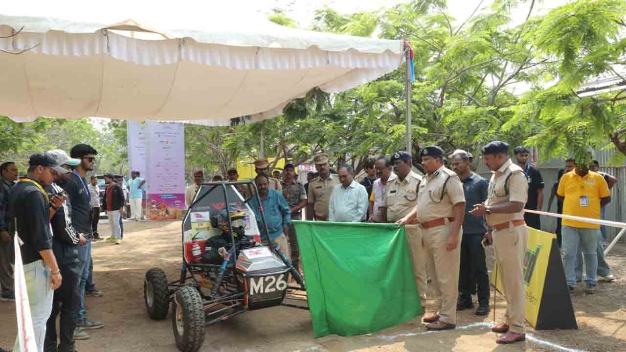 Narsapur | బాజా సే ఇండియా పోటీలు నిర్వహించడం అభినందనీయం : ఎస్పీ డి.వి శ్రీనివాసరావు