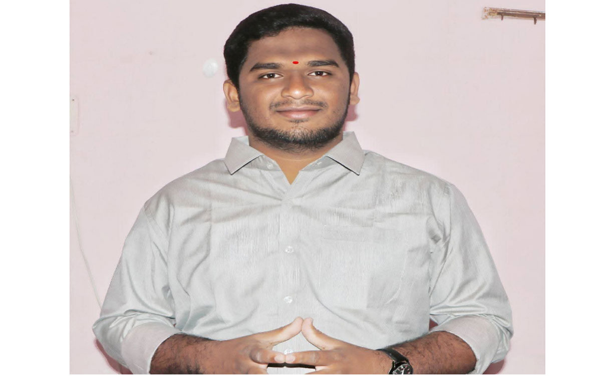 MGU : ప‌రీక్ష‌లు రాయ‌కుండా బీఆర్ఎస్‌వీ నాయ‌కుడు న‌వీన్‌పై నిషేధం