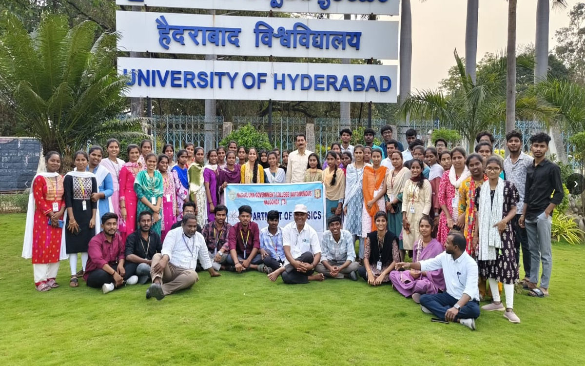 న‌ల్ల‌గొండ‌ ఎన్జీ కళాశాల విద్యార్ధులు హెచ్‌సీయూ సందర్శన