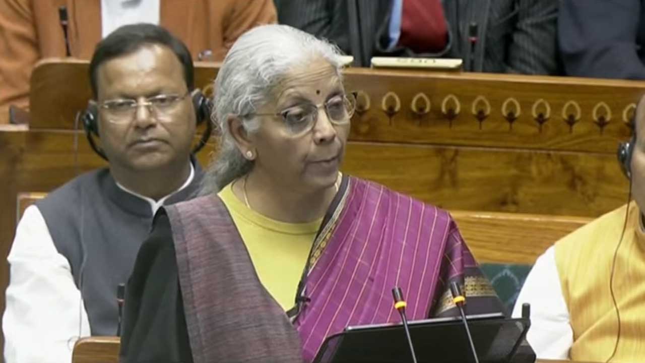 Union Budget | సబ్‌ కా సాత్‌ సబ్‌ కా వికాస్‌ ఆధారిత బడ్జెట్‌ ఇది.. బడ్జెట్‌ ప్రసంగంలో నిర్మలా సీతారామన్‌