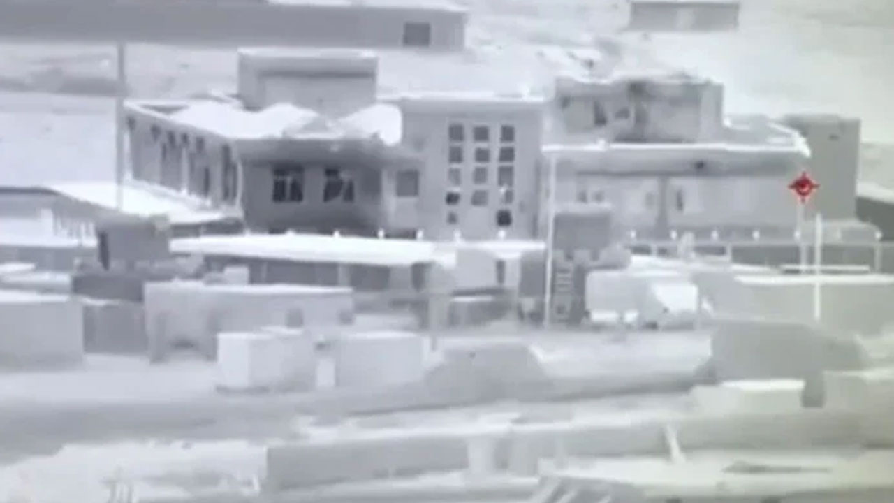 Pakistan Air Force: కాబూల్‌, కాంద‌హార్‌పై పాక్ వైమానిక దాడులు.. 133 మంది ఆఫ్ఘ‌న్ తాలిబ‌న్లు మృతి