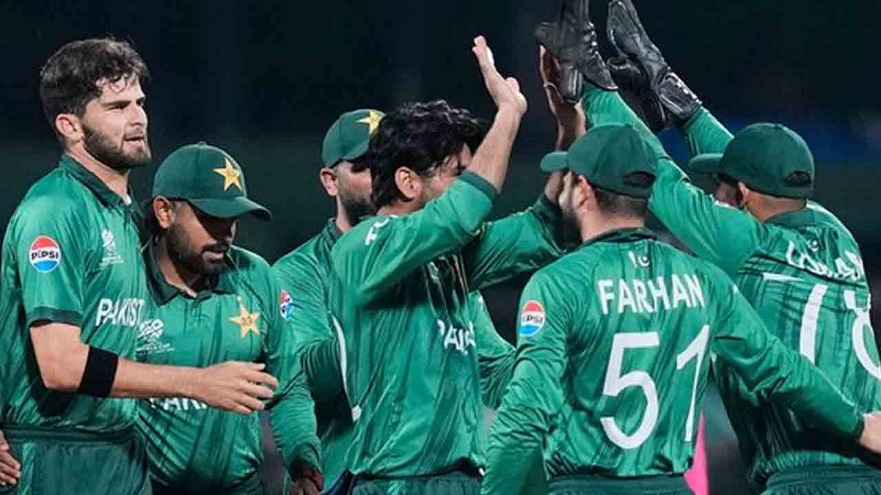 T20 World Cup |  ప్రపంచకప్‌ నుంచి పాకిస్థాన్ ఔట్.. సెమీస్‌కు దూసుకెళ్లిన న్యూజిలాండ్‌..!
