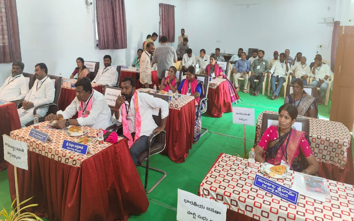 భూదాన్ పోచంపల్లి మున్సిపల్ చైర్మన్గా తడక వెంకటేశ్వర్లు