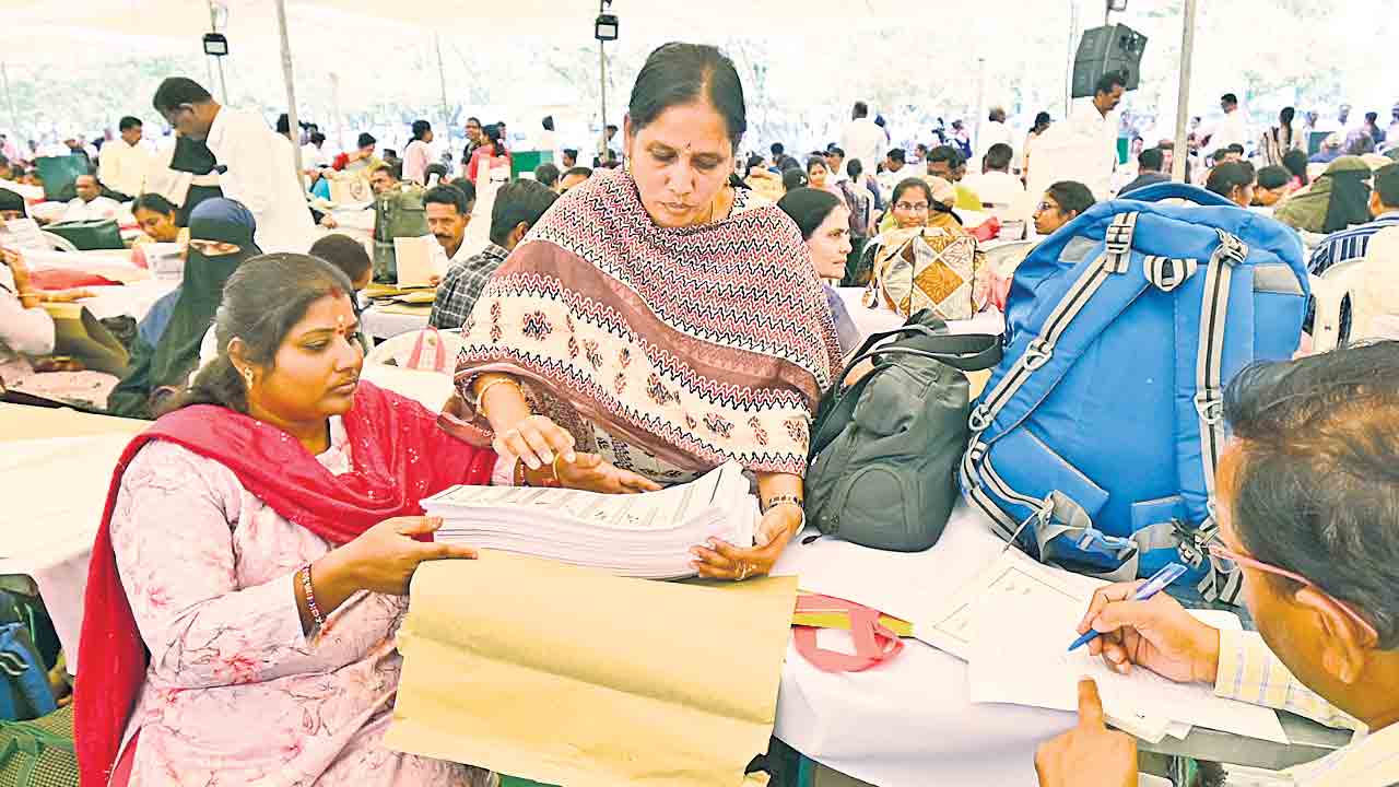 నేడే పురపోరు.. 7 గంటల నుంచి పోలింగ్‌