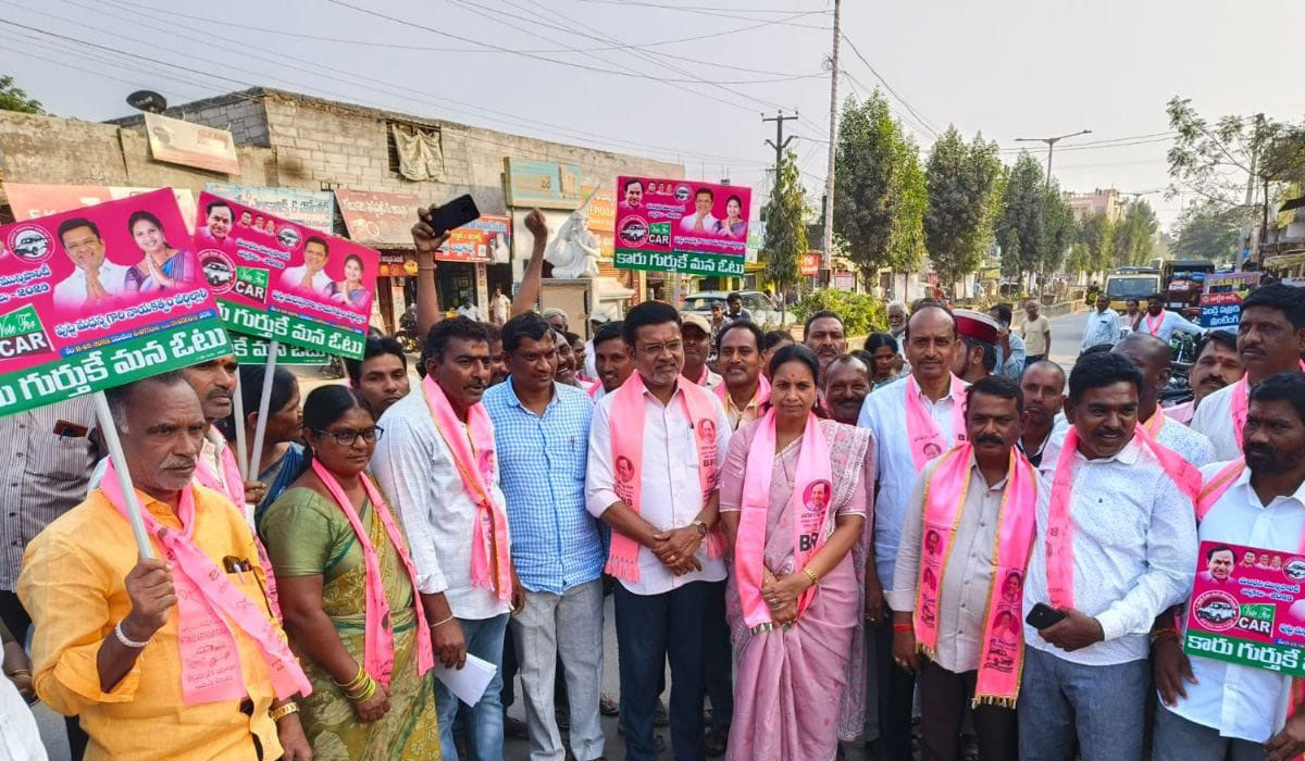 Putta Madhukar | కాంగ్రెస్‌కు మున్సిపల్‌ను అప్పగిస్తే ప్రజలకు కష్టాలు, కన్నీళ్లే.. మథని మాజీ ఎమ్మెల్యే పుట్ట మధూకర్‌