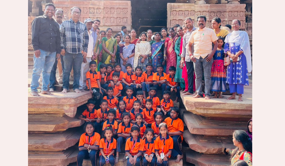 Rachchapalli | రచ్చపల్లిలో నూతన ఒరవడికి శ్రీకారం.. విద్యార్థులు, తల్లిదండ్రులతో విహారయాత్ర