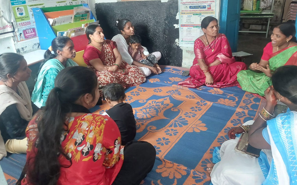 మునుగోడులో ఆరోగ్య లక్ష్మీ కమిటీ ఏర్పాటు