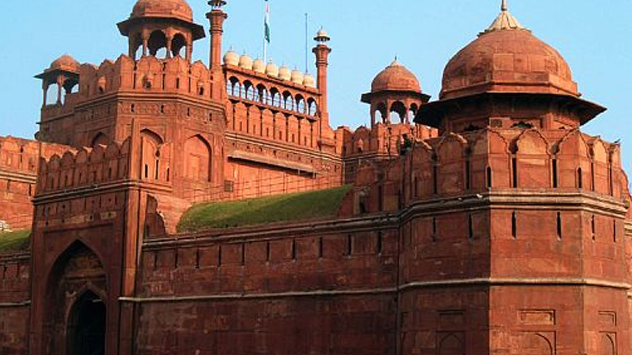 Lashkar-e-Taiba: ప్ర‌ముఖ ఆల‌యాలు, ఎర్ర‌కోట టార్గెట్‌.. పేలుళ్ల‌కు ల‌ష్క‌రే ప్లానింగ్ !