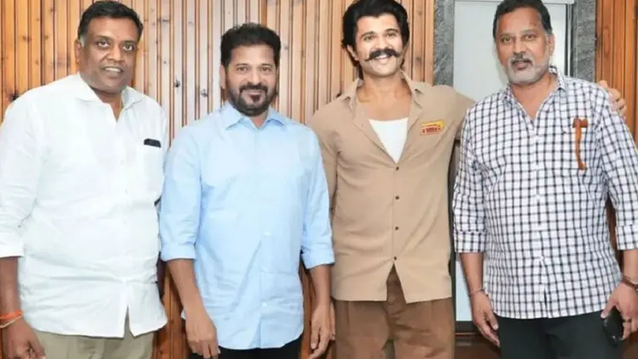 Vijay Devarakonda |  విజయ్ దేవరకొండ – రష్మిక పెళ్లి రూమర్స్.. సీఎం రేవంత్ రెడ్డితో విజ‌య్ భేటీ ఇప్పుడు హాట్ టాపిక్