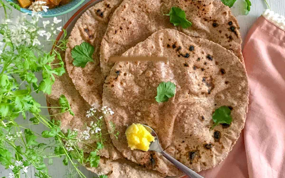 Millet Rotis | గోధుమ రోటీలు కాదు.. వీటిని తింటే ఇంకా ఎక్కువ లాభాలు క‌లుగుతాయి..!