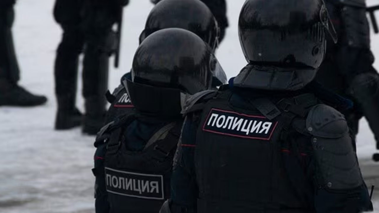 Russia | రష్యా మెడికల్ యూనివర్సిటీలో కత్తి దాడి… నలుగురు భారతీయ విద్యార్థులకు గాయాలు