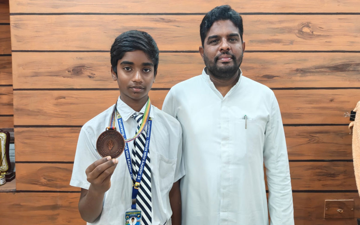 తెలంగాణ సీఎం కప్ పోటీల్లో సెయింట్ జోసెఫ్ విద్యార్థికి కాంస్య పతకం