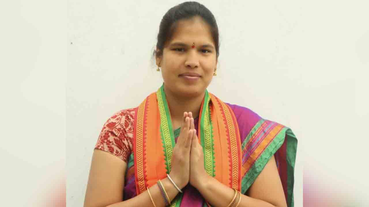 Narayanapeta | అత్త చేతిలో ఓడిన కోడలు..! నారాయణపేట మున్సిపల్ చైర్‌ పర్సన్‌గా శ్వేత యాదవ్