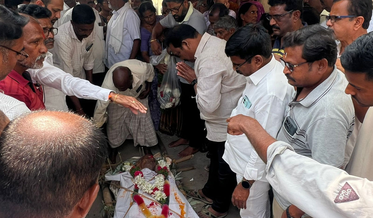 Sunke Ravishankar | అనంతపల్లి మాజీ ఎంపీటీసీ కుటుంబానికి మాజీ ఎమ్మెల్యే సుంకే పరామర్శ