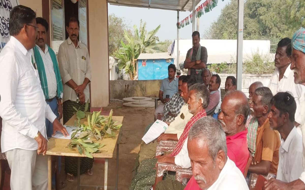 ప్రకృతి వ్యవసాయంపై రైతులకు అవగాహన