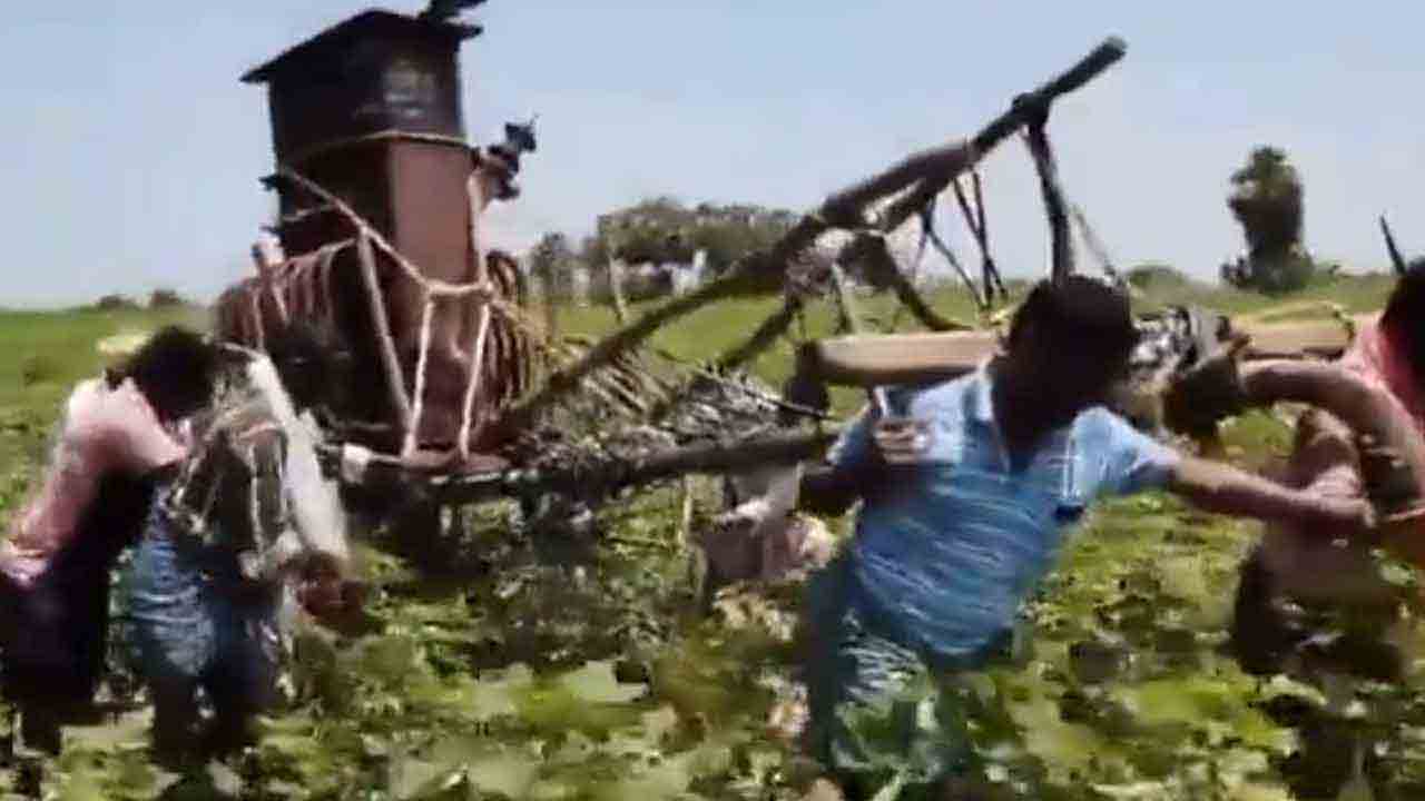 తొలగిన ట్రాన్స్‌ ఫార్మర్‌ కష్టాలు.. నమస్తే తెలగాణ ఎఫెక్ట్‌