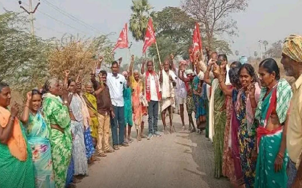 ఉపాధి హామీని నీరుగార్చొద్దు : టీయూసీఐ