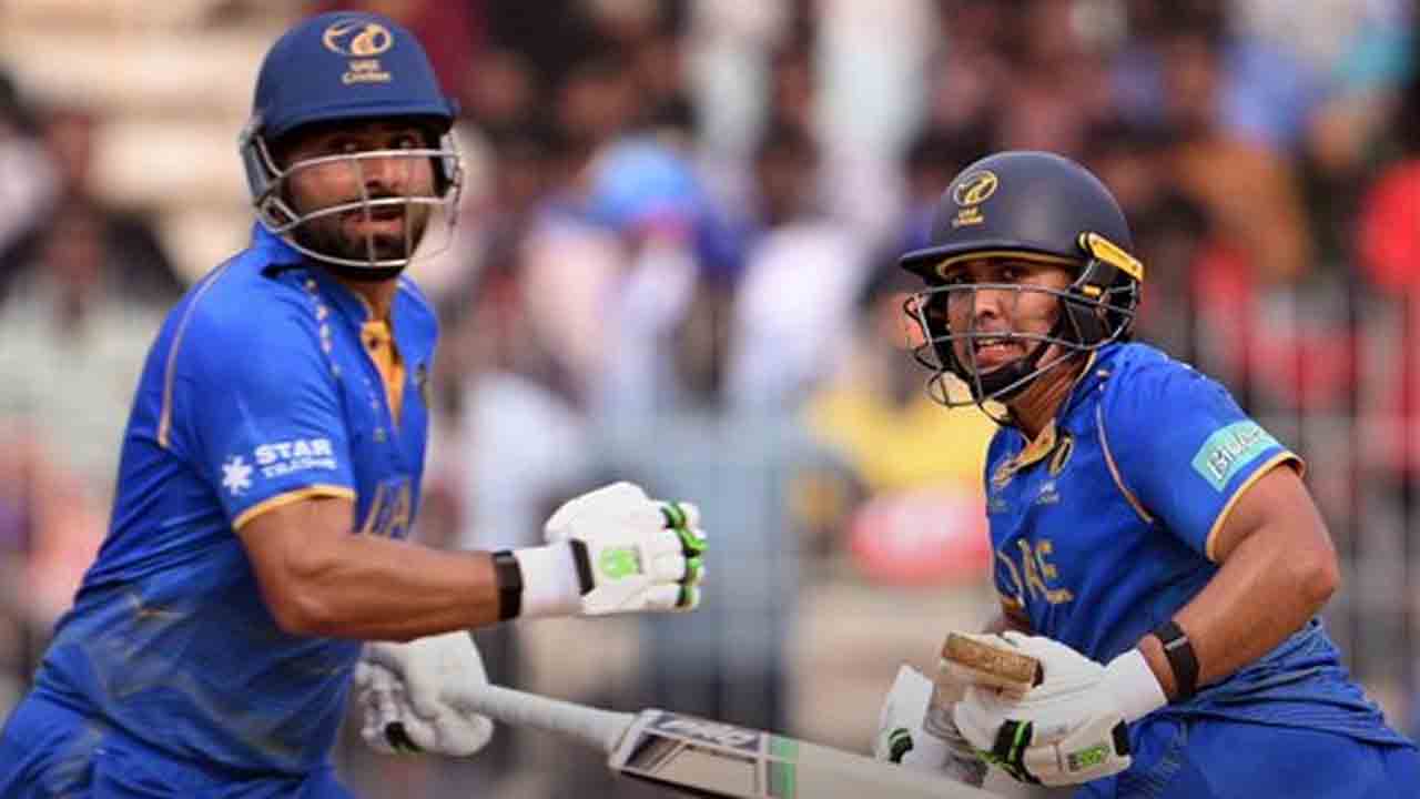 NZ vs UAE | న్యూజిలాండ్ బౌలర్ల ఊచకోత.. వసీం, షరాఫు విధ్వంసంతో యూఏఈ భారీ స్కోర్.!