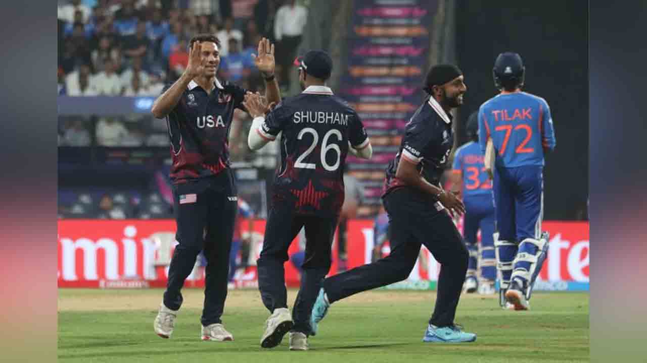 IND VS USA | భారత్‌కు షాకిచ్చిన యూఎస్‌ఏ బౌలర్లు.. పవర్ ప్లేలోనే 4 వికెట్లు..!