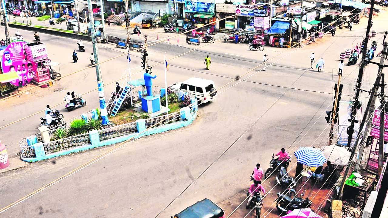 కాంగ్రెస్‌కు ముచ్చెమటలు