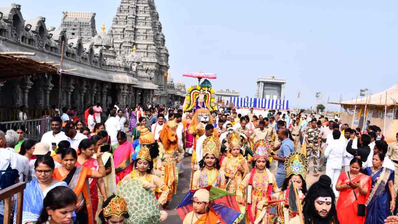 Yadagirigutta Brahmotsavam3