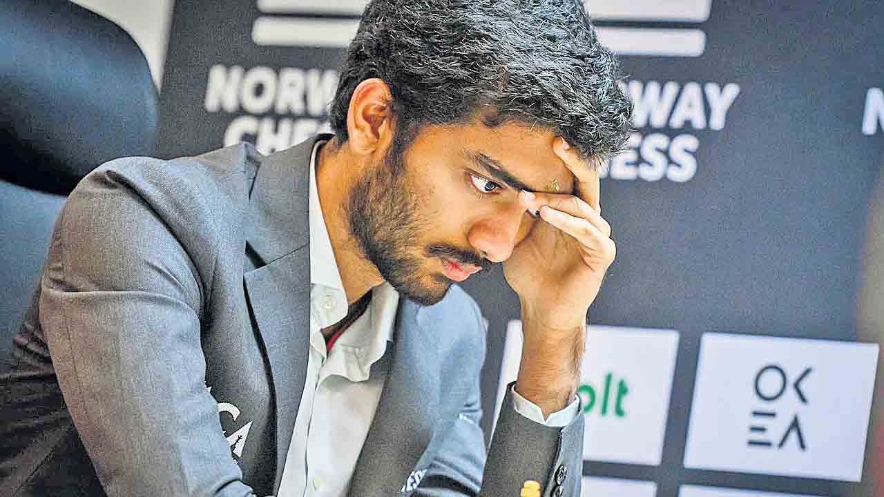 గుకేశ్‌కు మూడో ఓటమి