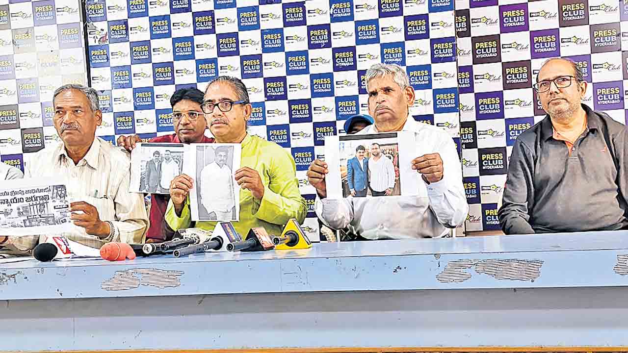 ప్రీలాంచ్‌ ముసుగులో 300 కోట్లకు టోకరా