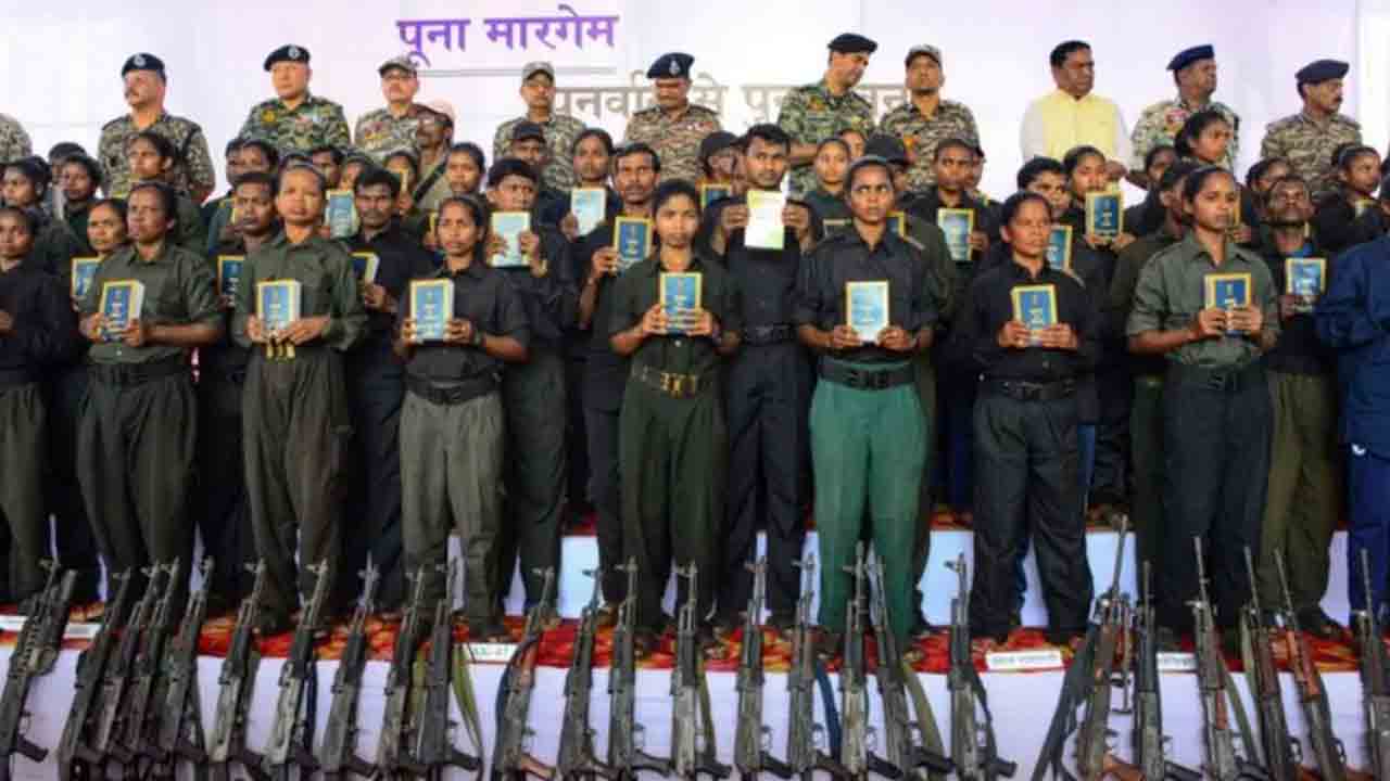 మావోయిస్ట్‌ అగ్రనేత వికాస్‌ లొంగుబాటు.. స్వస్థలం హనుమకొండ జిల్లా కాజీపేట మండలం తరాలపల్లి