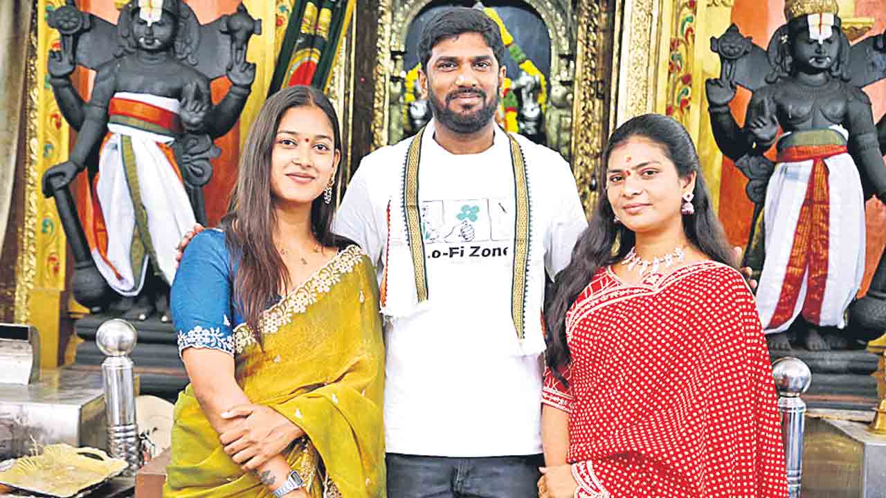 విభిన్న కథాంశంతో ‘R’