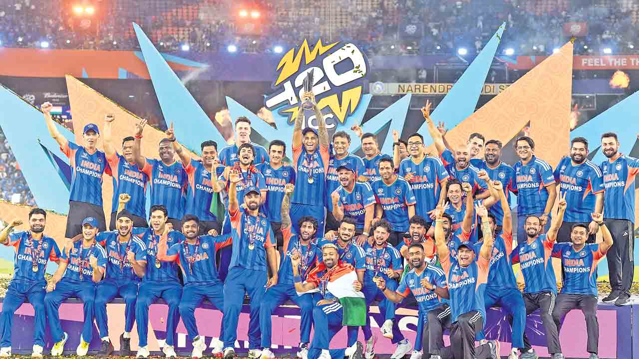 బీసీసీఐ భారీ నజరానా.. టీమ్‌ఇండియాకు రూ. 131 కోట్ల నగదు బహుమతి ప్రకటన