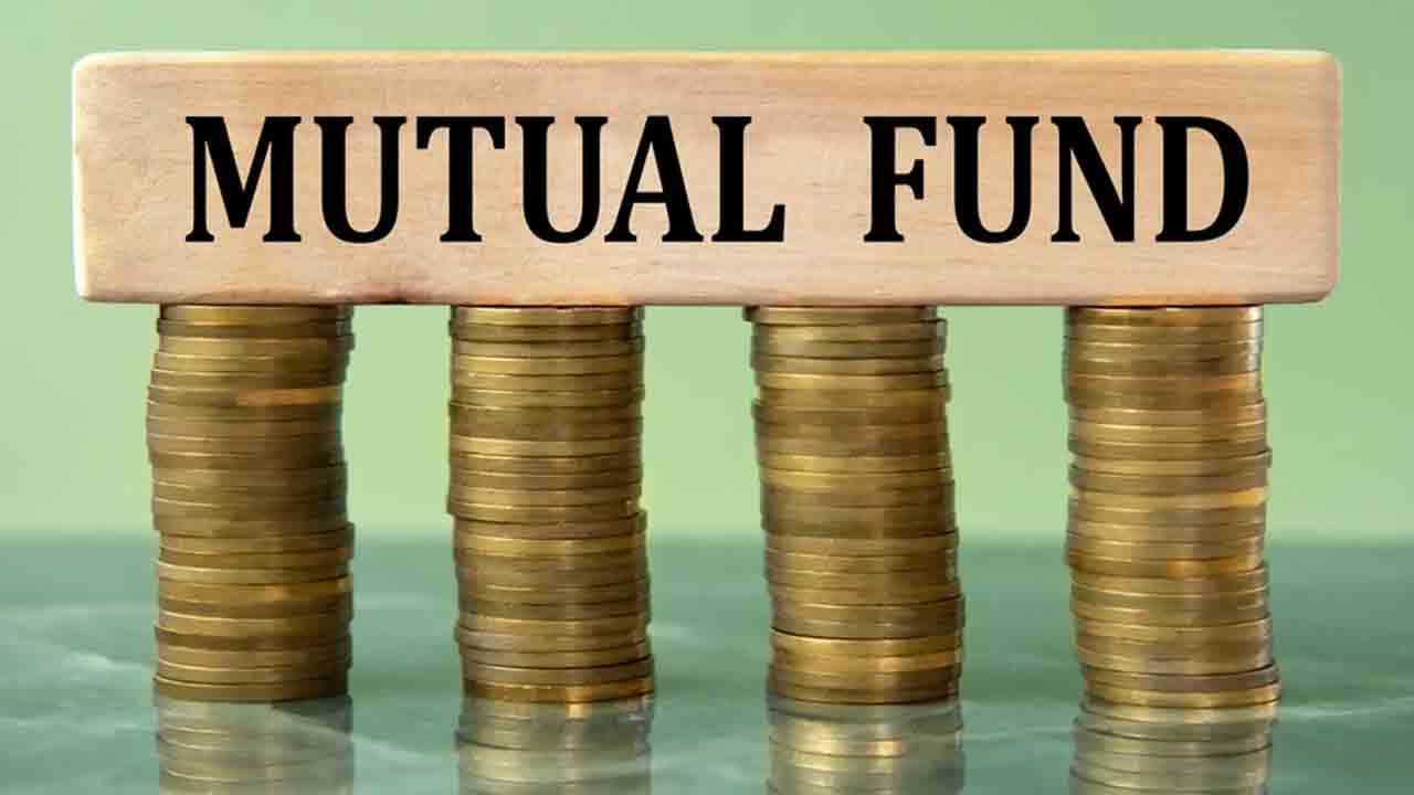 మ్యూచువల్‌ ఫండ్స్‌ ఆకర్షణీయం.. ఈక్విటీల్లోకి గత నెల రూ.25,978 కోట్లు రాక