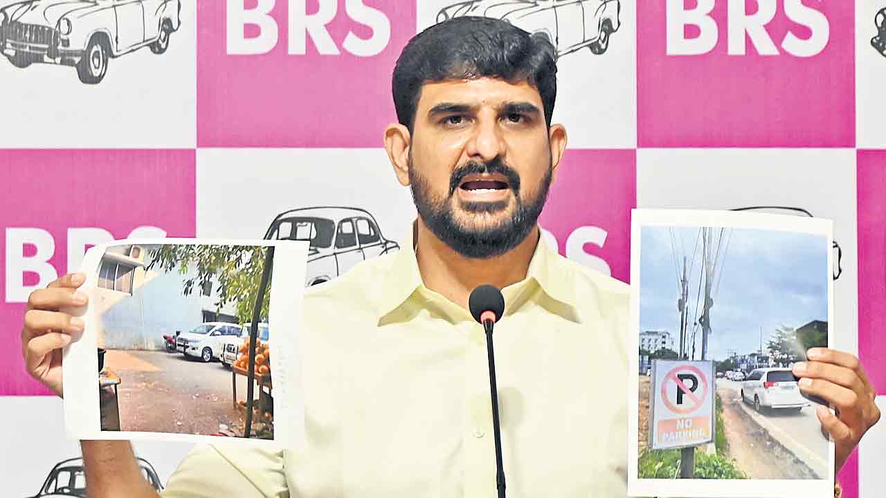 ప్రైవేటు వ్యక్తులకు ప్రభుత్వ వాహనాలా?