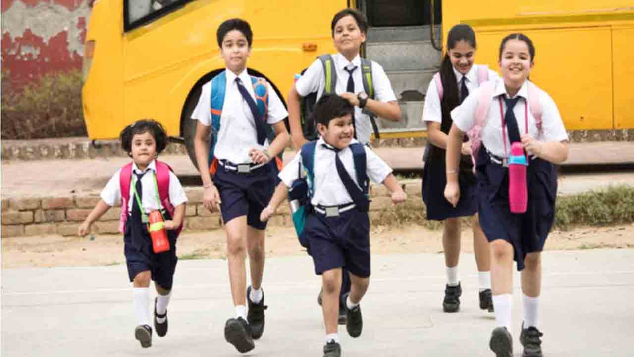 15 నుంచి ఒంటిపూట బడి