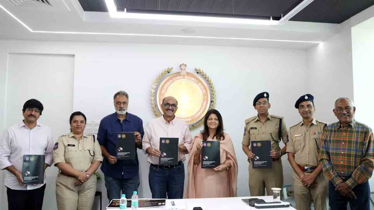 యాంటీ పైరసీ డిస్‌క్లైమర్‌ ప్రారంభం