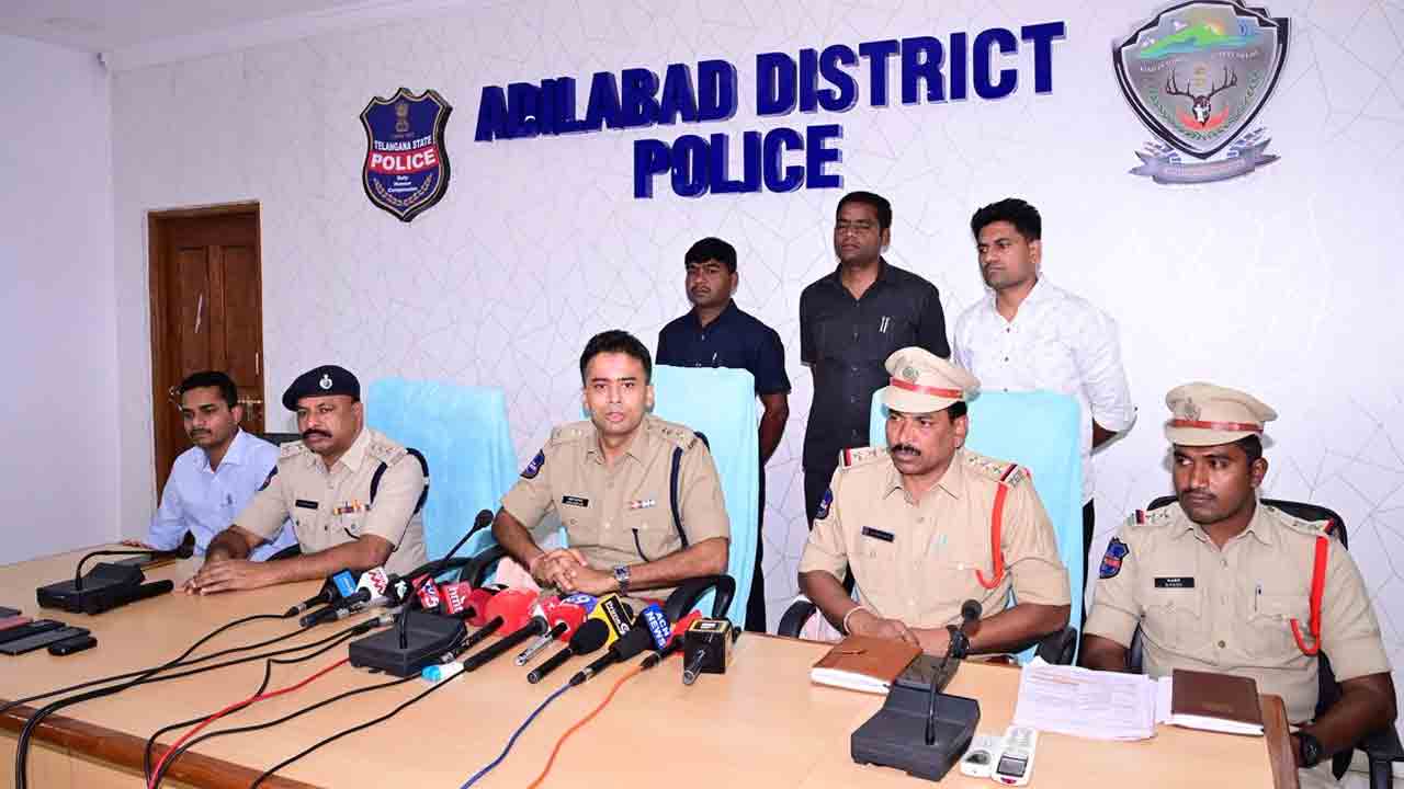 అక్షర చిట్‌ఫండ్‌ ఎండీ అరెస్టు