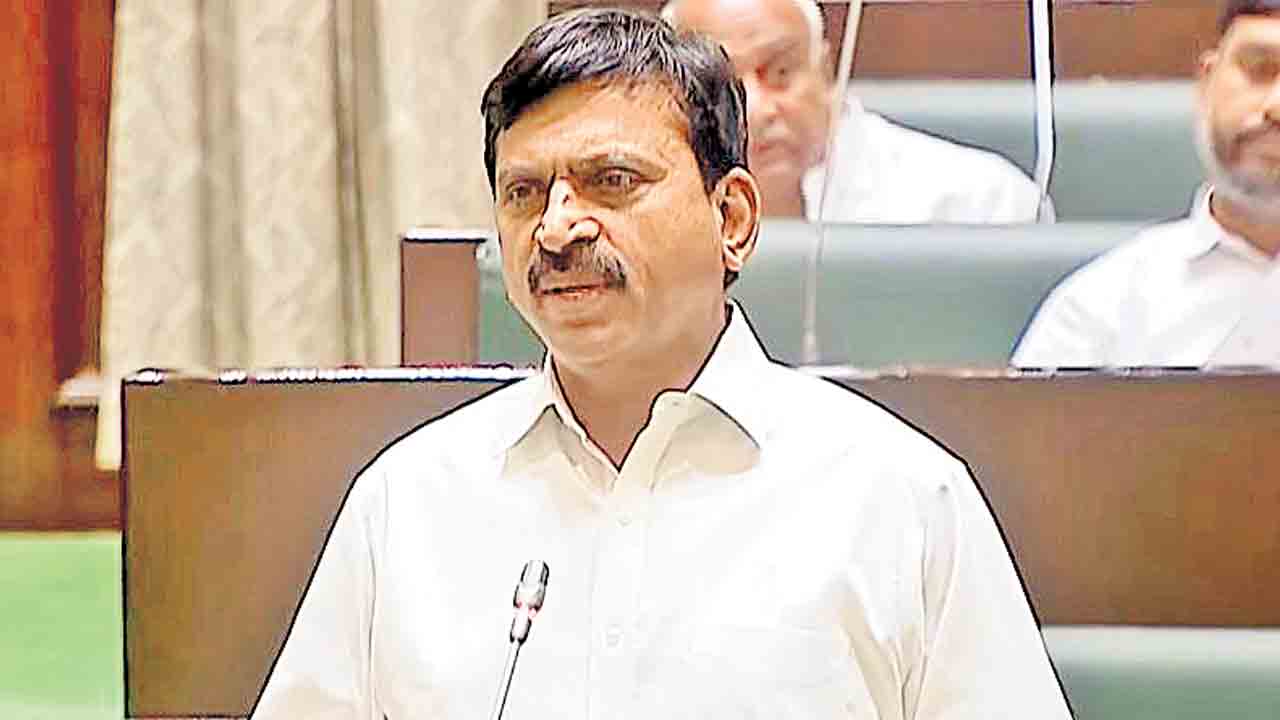 సభలో ఒక్కరే మంత్రి.. సీఎం సహా మిగిలిన 15 మంది సభకు దూరం