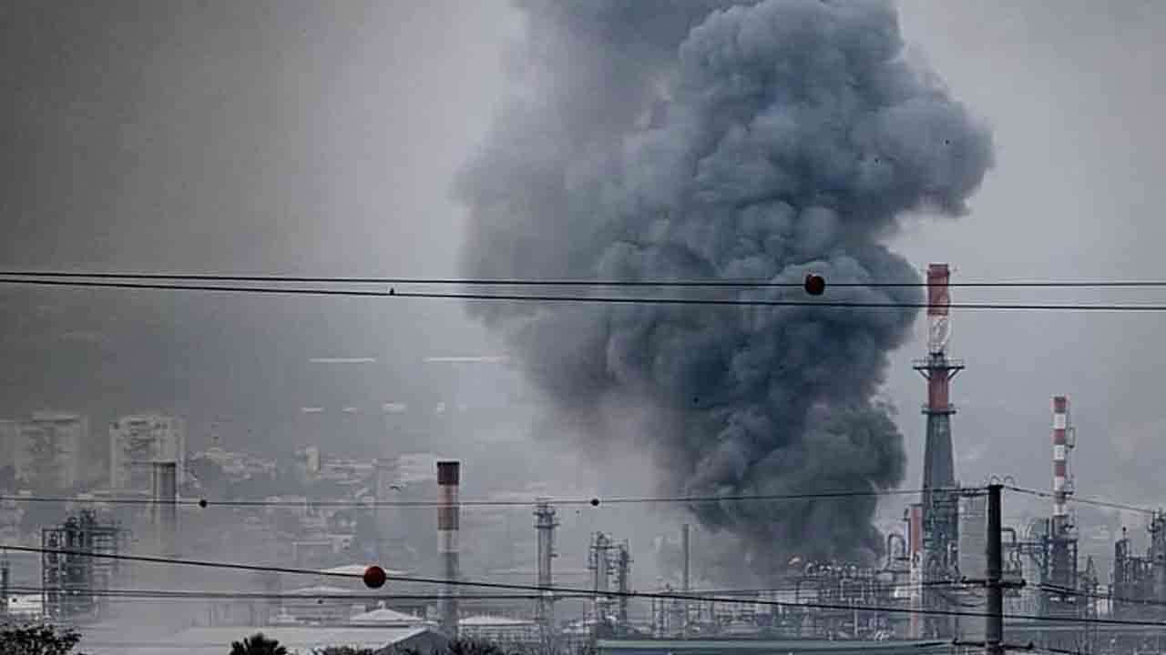 పర్యావరణంపై దెబ్బ.. ఇరాన్‌ యుద్ధంతో గాలిలోకి 50 లక్షల టన్నుల కర్బన ఉద్గారాలు