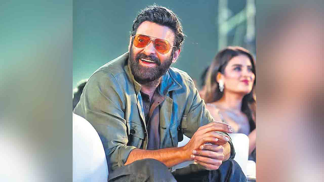 ఎంట్రీ సాంగ్‌ కోసం స్పెషల్‌ సెట్‌?