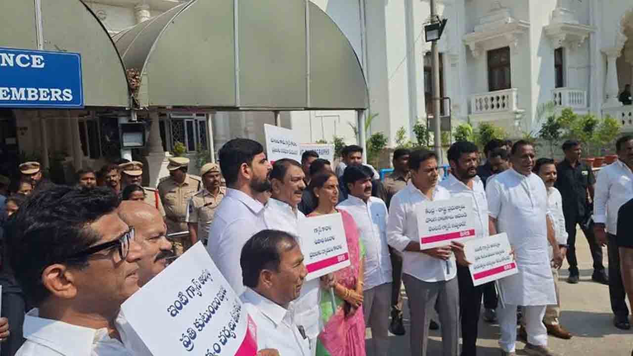 గ్యాస్‌ కొరతపై నిజాలు చెప్పండి.. అసెంబ్లీలో చర్చకు బీఆర్‌ఎస్‌ వాయిదా తీర్మానం