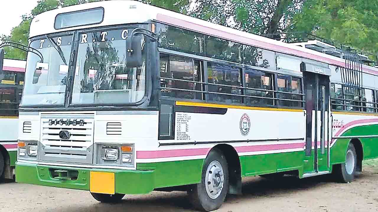 ఆర్టీసీ సమ్మెకు జాతీయ మద్దతు.. ఎప్పుడు సమ్మెకు పిలుపునిచ్చినా కలిసొస్తం