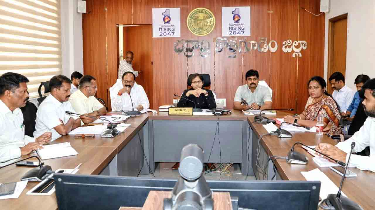 జిల్లాలో ఎల్పీజీ కొరత లేదు