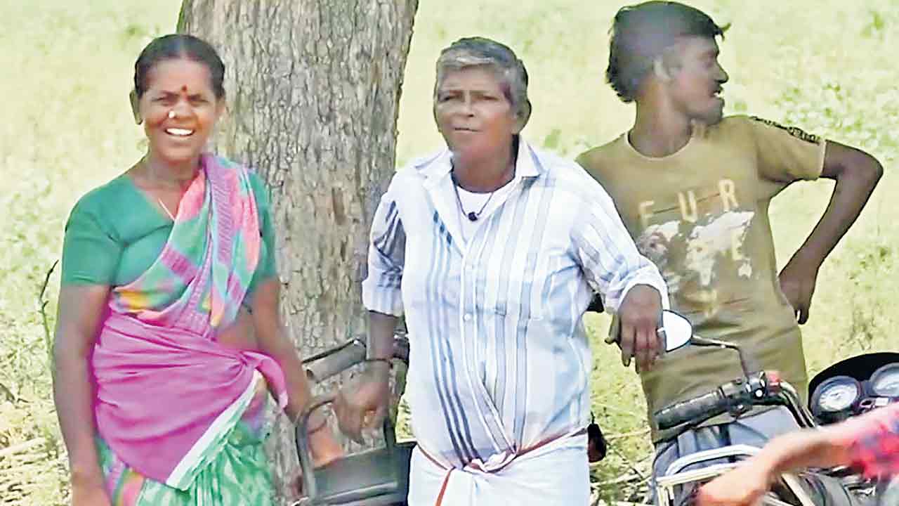 ఈ ఇద్దరు అతివలు..