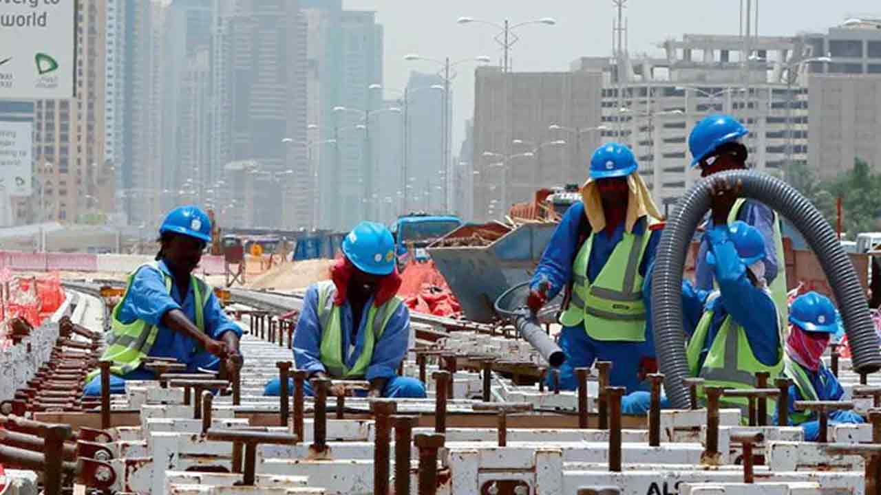 గల్ఫ్‌ కార్మికుల గోడు పట్టని సర్కార్‌