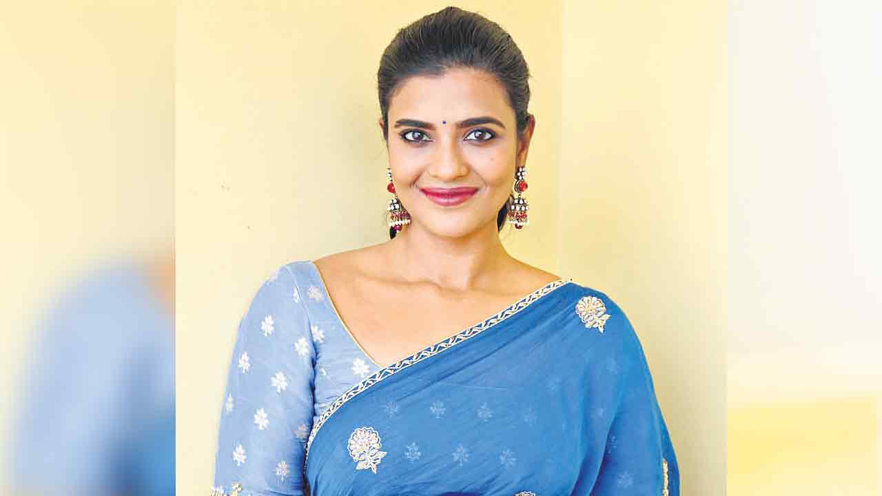 నాగార్జున జోడీగా?