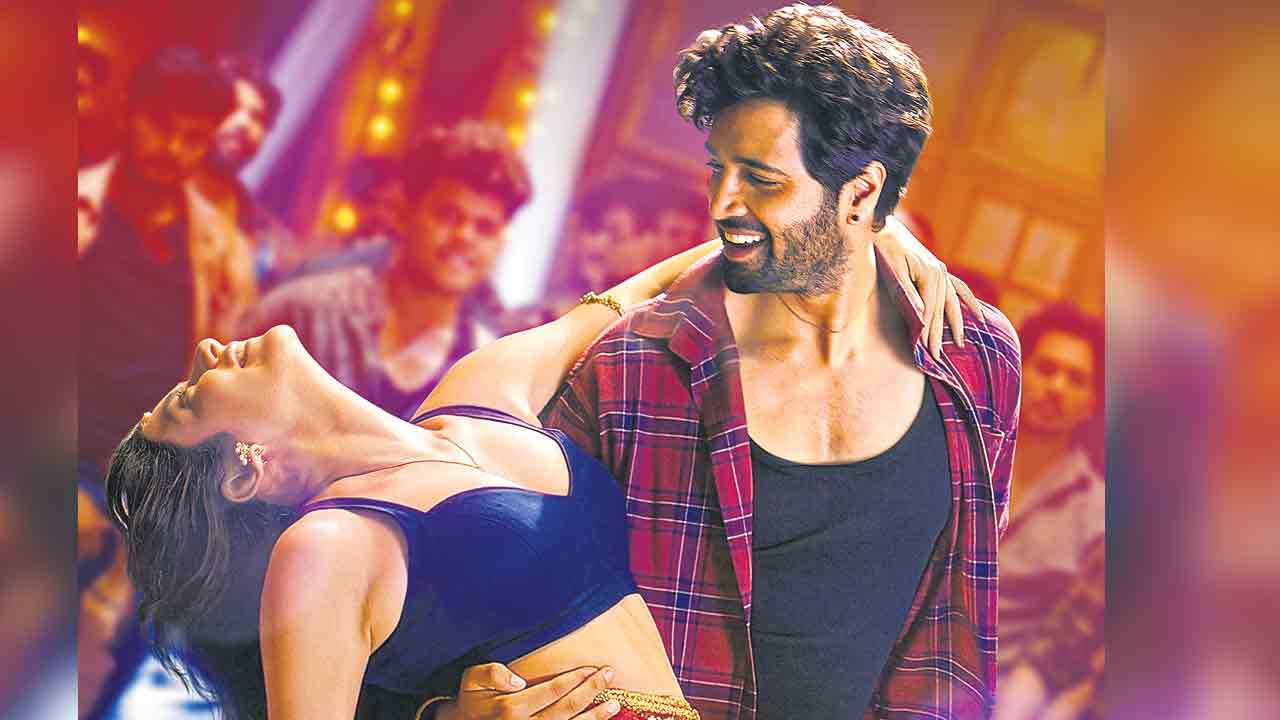 అందాల చిచ్చుబుడ్డి